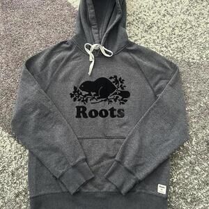 Roots Beaver Logo Hoodie – Charcoal Heather Fleece